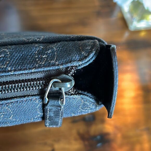 Gucci Black/Brown Collapsible Folding Travel Tote Bag Purse impeccable - Picture 6 of 17